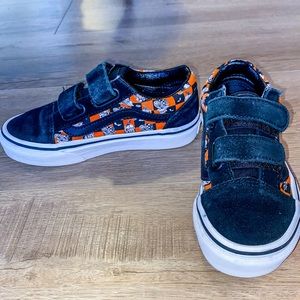 VANS - kids| Old Skool skate *VELCRO* | black & orange shoes - monster sz 12.5